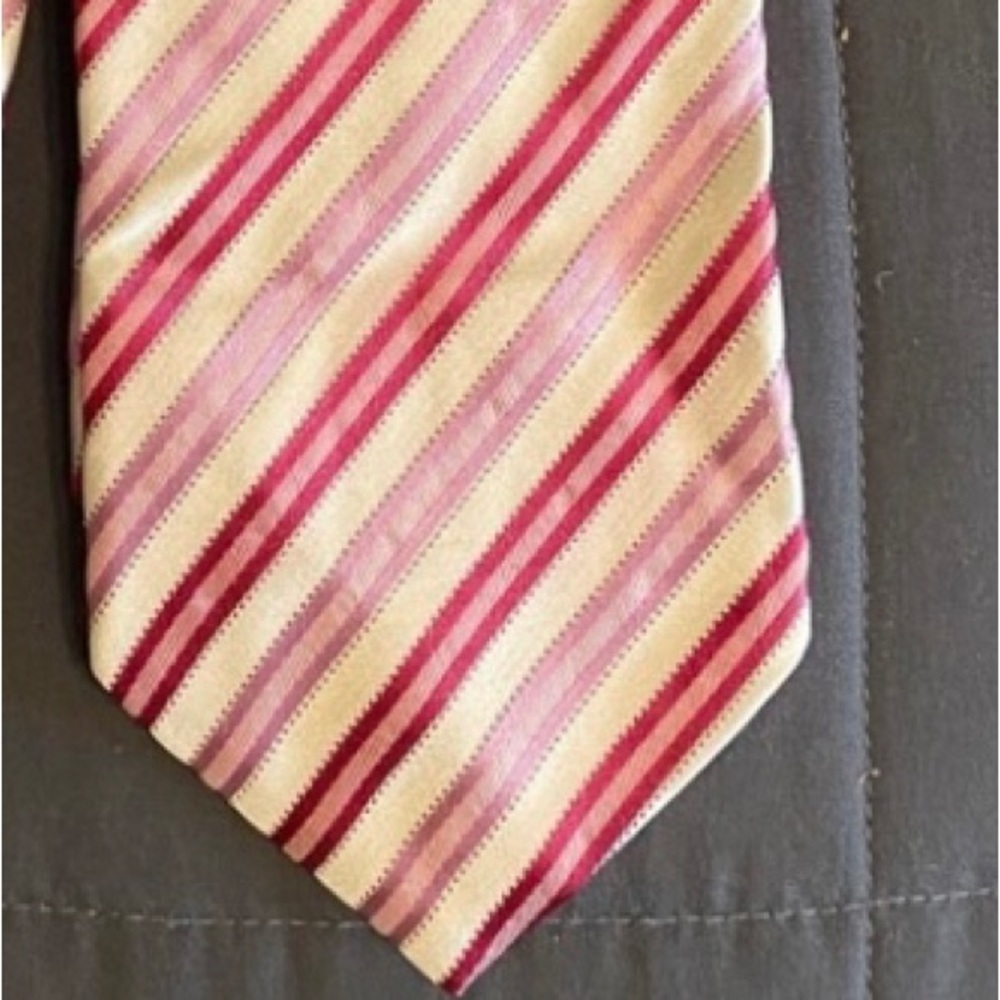 Hugo Boss Red Pink and‎ White Striped Tie